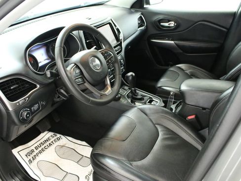 Used 2022 Jeep Cherokee Limited AWD/4WD image 23