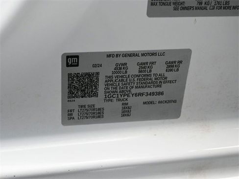 Used 2024 Chevrolet Silverado 2500 LTZ w/ LTZ Convenience Package image 28