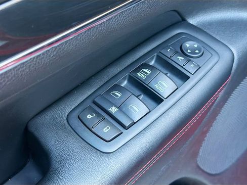 Used 2017 Jeep Grand Cherokee Trailhawk image 23