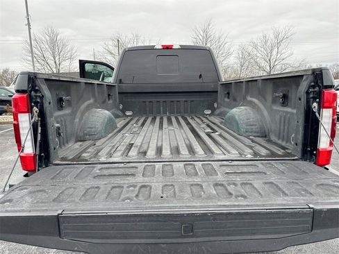 Used 2017 Ford F350 Lariat w/ Lariat Ultimate Package image 25