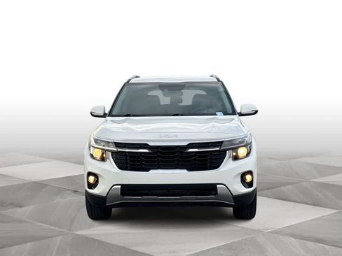 Used 2025 Kia Seltos EX AWD/4WD image 3
