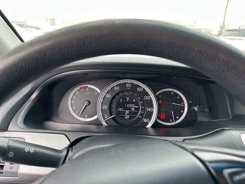 Used 2015 Honda Accord LX image 7