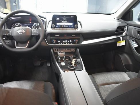 New 2026 Nissan Rogue SV image 13