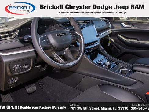 New 2026 Jeep Grand Cherokee L 4WD image 13