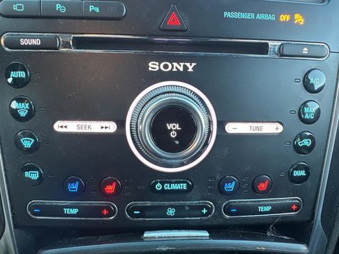 Used 2016 Ford Explorer Limited w/ Equipment Group 301A image 20