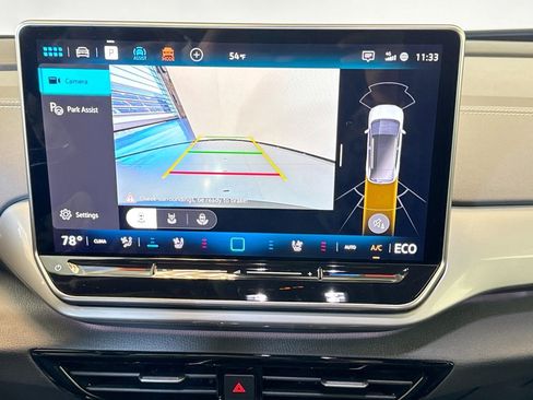 Used 2024 Volkswagen ID.4 Pro S image 14