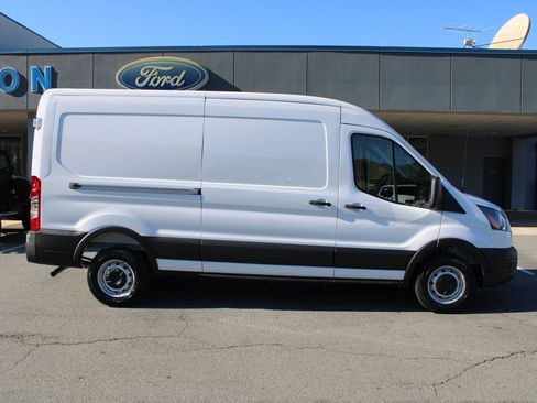 New 2026 Ford Transit 250 148 Medium Roof image 2