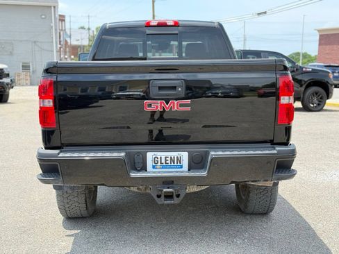 Used 2017 GMC Sierra 2500 Denali AWD/4WD image 5