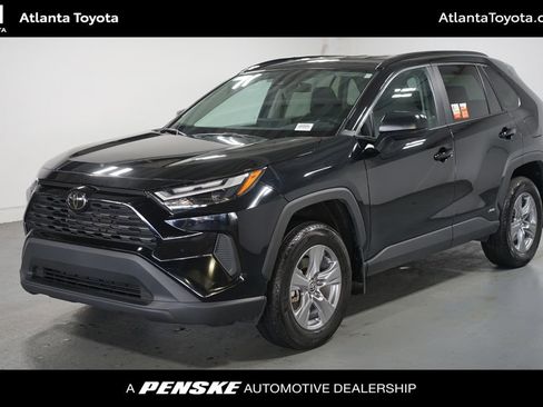 Certified 2025 Toyota RAV4 LE image 1