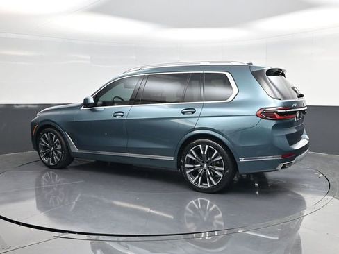 Used 2024 BMW X7 xDrive40i image 5