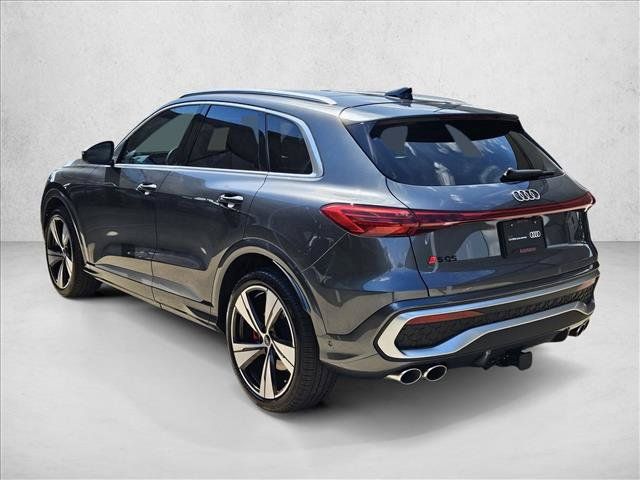 Certified 2026 Audi SQ5 Premium Plus AWD/4WD image 7