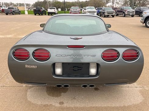 Used 2004 Chevrolet Corvette Coupe w/ Roof Package image 6