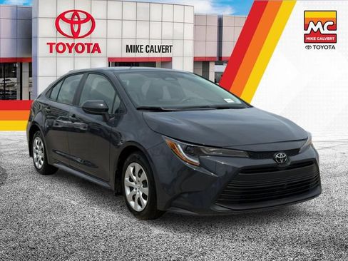 Used 2026 Toyota Corolla LE FWD image 7