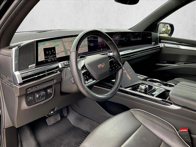 Used 2025 Cadillac Escalade Sport w/ Touring Package RWD image 14