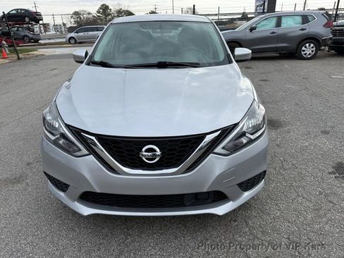 Used 2019 Nissan Sentra S image 2