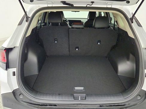 Used 2024 Kia Sportage EX FWD image 19
