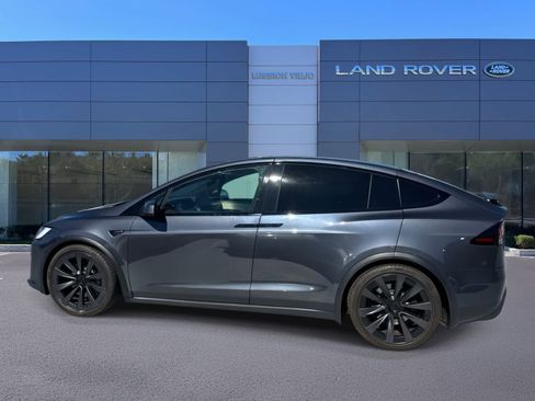 Used 2023 Tesla Model X image 2
