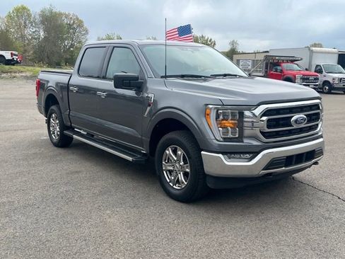 Used 2023 Ford F150 XLT w/ Equipment Group 302A High AWD/4WD image 3