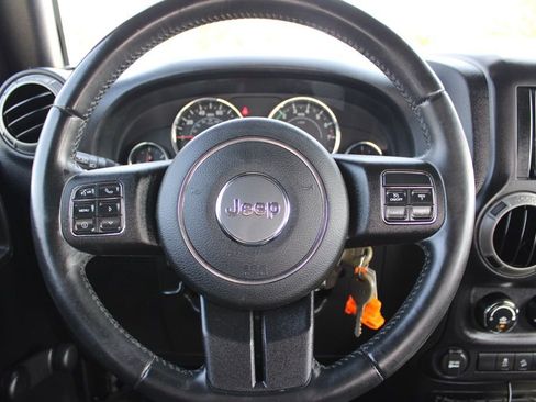 Used 2016 Jeep Wrangler Unlimited Sport w/ Max Tow Package image 26