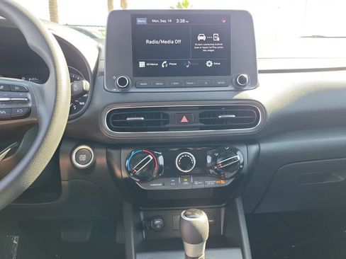 Used 2022 Hyundai Kona SEL w/ Cargo Package AWD/4WD image 14