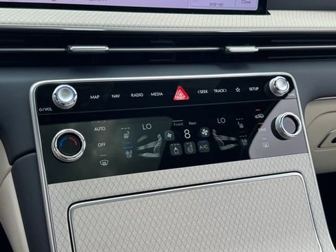 New 2025 Genesis GV80 3.5T Prestige AWD/4WD image 21