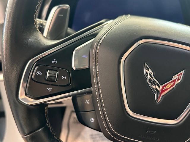 Used 2021 Chevrolet Corvette Stingray Premium Conv w/ Z51 Performance Package RWD image 23