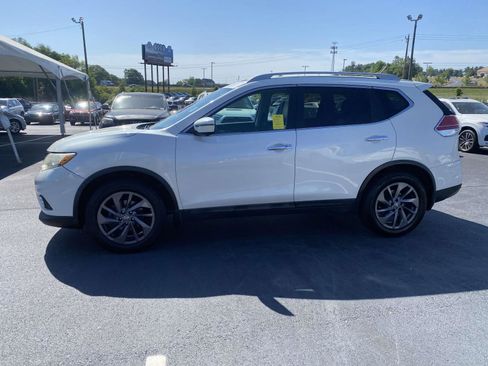 Used 2016 Nissan Rogue SL w/ SL Premium Package FWD image 4