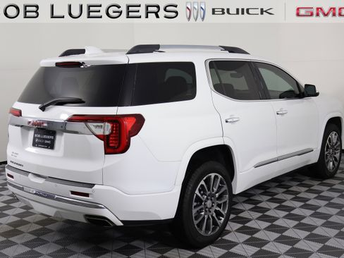 Certified 2021 GMC Acadia Denali w/ Denali Technology Package FWD image 6