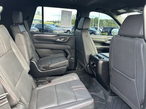 Used 2023 Chevrolet Tahoe RST w/ RST Performance Edition AWD/4WD image 18