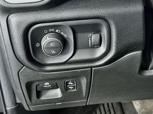 Used 2022 RAM 1500 Lone Star RWD image 10