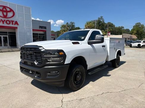 Used 2026 RAM 2500 Tradesman AWD/4WD image 1