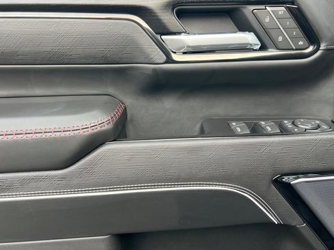 New 2026 GMC Sierra 2500 AT4X w/ AT4X AEV Edition image 8