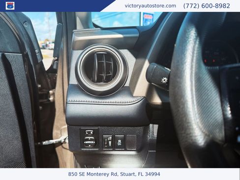 Used 2013 Toyota RAV4 XLE image 12