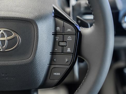 New 2026 Toyota C-HR AWD/4WD image 28