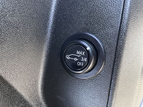 Certified 2023 Chevrolet Equinox RS w/ RS Leather Package image 33