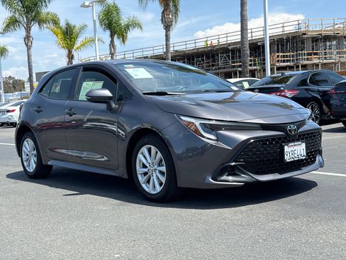 Certified 2024 Toyota Corolla SE FWD image 4