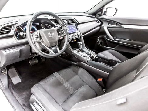 Used 2019 Honda Civic EX image 27