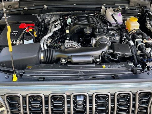 New 2026 Jeep Wrangler Unlimited Rubicon AWD/4WD image 10