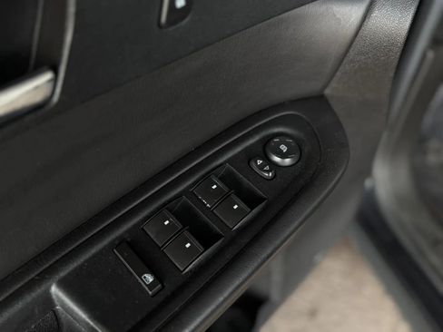 Used 2010 Chevrolet Traverse LT w/ Personal Connectivity Package AWD/4WD image 27