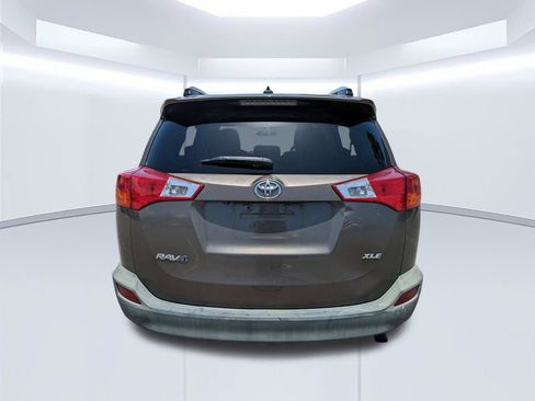 Used 2014 Toyota RAV4 XLE FWD image 7