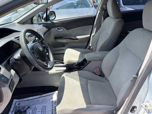 Used 2012 Honda Civic LX image 5