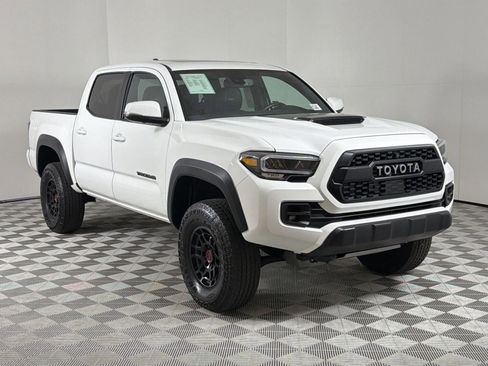 Used 2023 Toyota Tacoma TRD Pro image 7