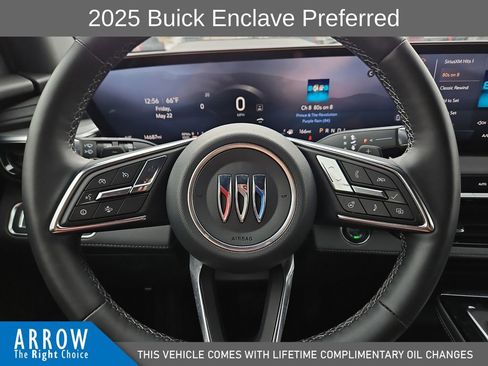 Used 2025 Buick Enclave Preferred image 33