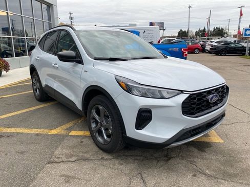 Used 2025 Ford Escape ST-Line w/ Tech Pack #1 image 7