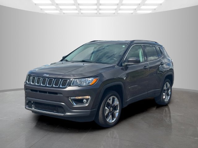 Certified 2021 Jeep Compass Limited AWD/4WD image 3