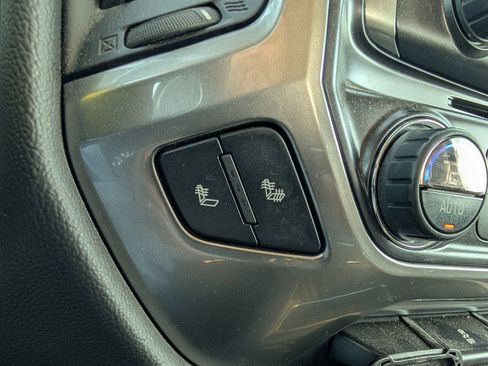 Used 2015 Chevrolet Silverado 1500 LT w/ Rally 2 Edition image 12