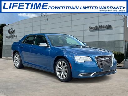 Used 2020 Chrysler 300 Touring w/ Chrome Appearance Package