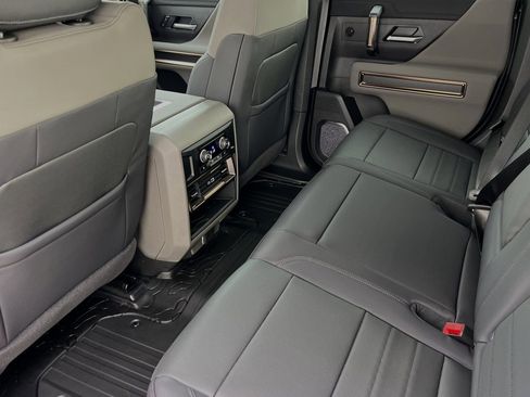 New 2025 GMC Hummer EV 3X AWD/4WD image 13