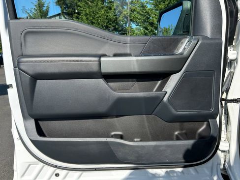 Used 2022 Ford F150 XLT w/ Equipment Group 302A High image 22