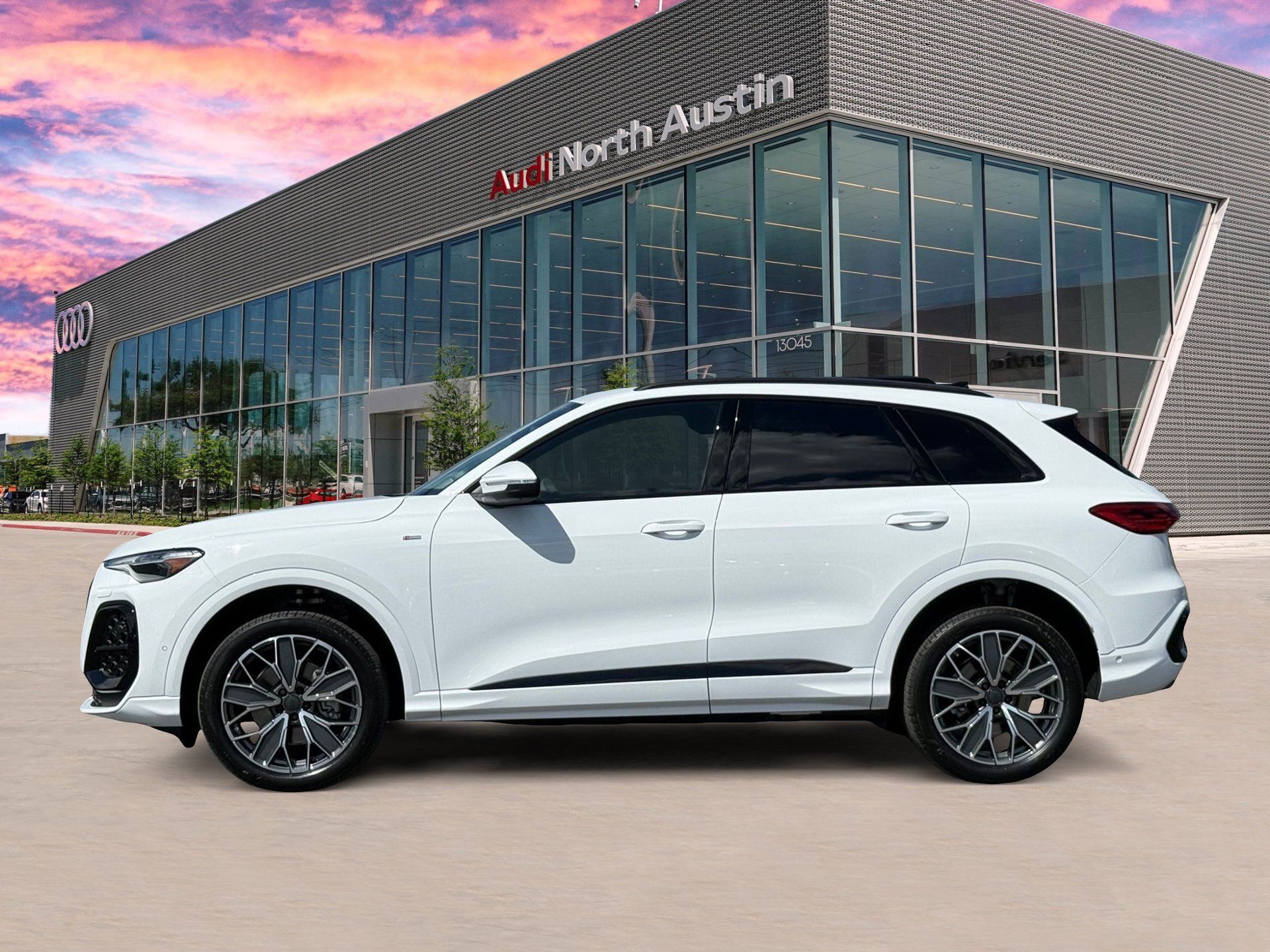 New 2026 Audi Q5 Premium Plus AWD/4WD image 6